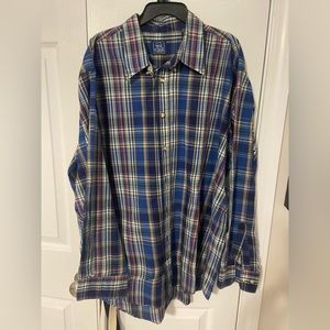 Men’s Plaid Button Down